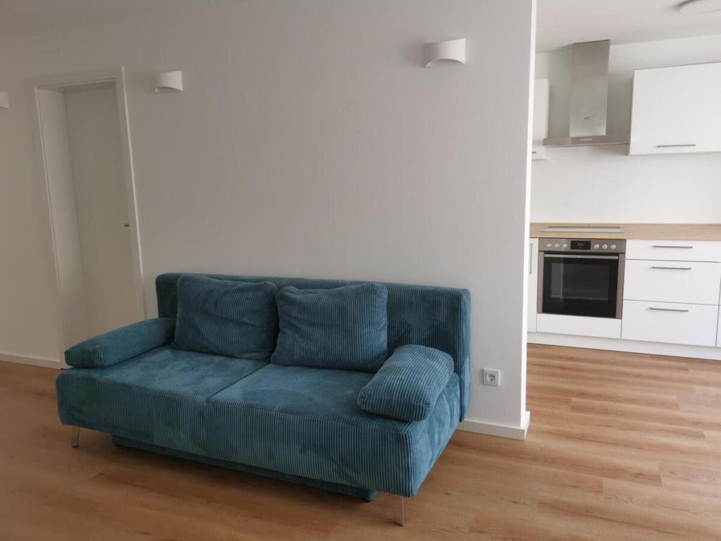 Ruhige, moderne, vollmöblierte 2-Zimmer Wohnung in Heimsheim, nah an der A8 - Photo 1