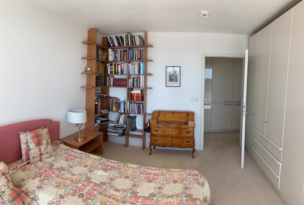 Schlafzimmer.