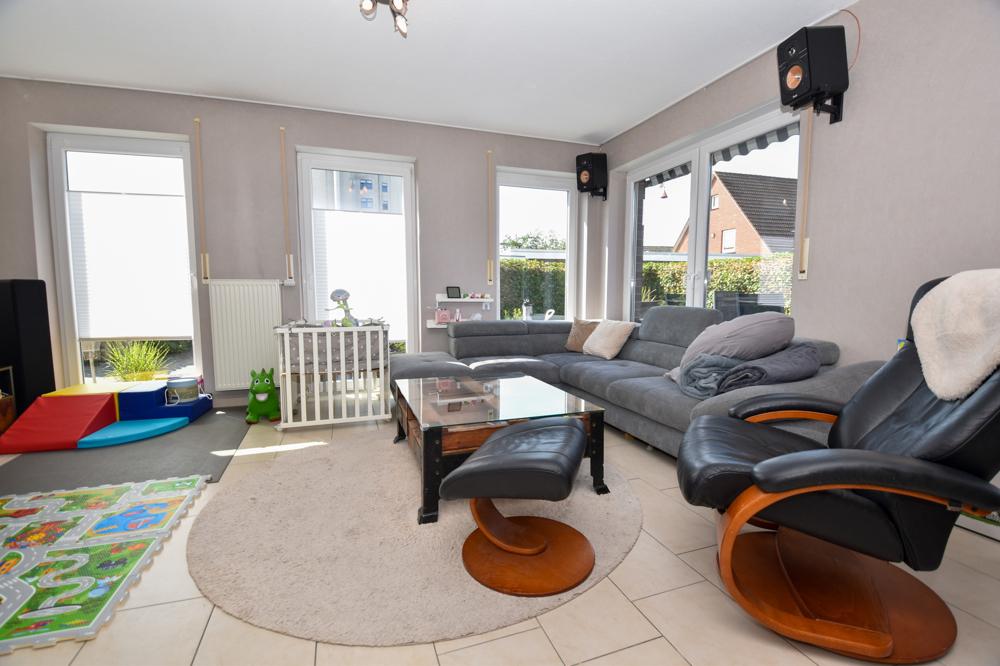 Wohnen / Essen mit Terrassenzugang 