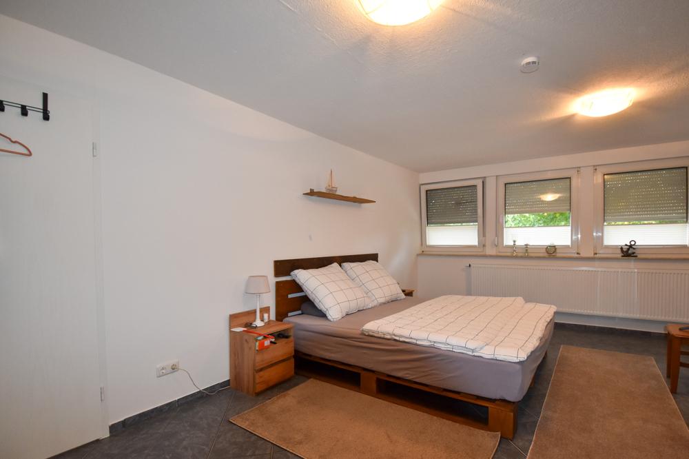Großzügige 130 m² Dachgeschosswohnung mit Einbauküche in Neuvrees - ideal für Paare - Foto 4