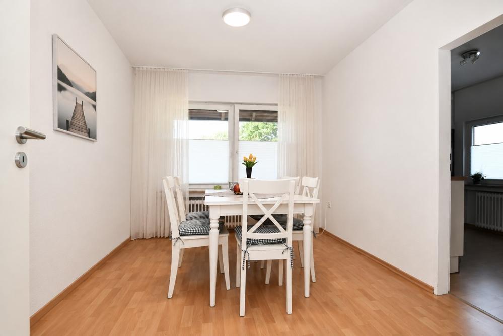 Gemütliche Dachgeschosswohnung mit Balkon in schöner Wohnlage in der Gemeinde Barßel - Foto 3