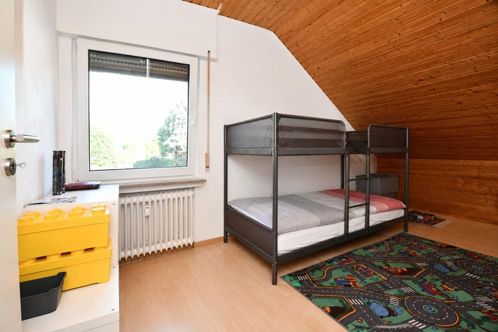 Gemütliche Dachgeschosswohnung mit Balkon in schöner Wohnlage in der Gemeinde Barßel - Foto 4
