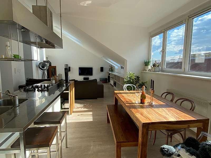 Wohnung in Hamburg (Winterhude) - Photo 2