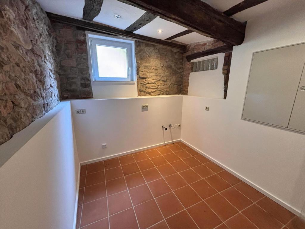 Umfassend renoviertes Fachwerkhaus mit Innenhof in Albersweiler - Photo 5