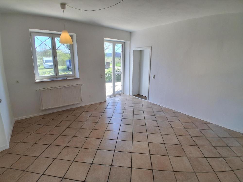 2,5-Zimmer Erdgeschosswohnung mit Terrasse *provisionsfrei* *erlaubte Haustiere: Katze* - Photo 2