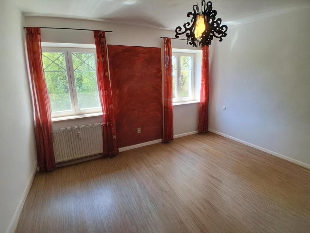 2-Zimmerwohnung mit Süd-Ost Balkon 1.OG. *provisionsfrei* *erlaubte Haustiere: Katze* - Photo 2