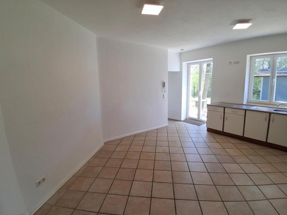 2-Zimmer Erdgeschosswohnung mit Terrasse *provisionsfrei* *erlaubte Haustiere: Katze* - Photo 3