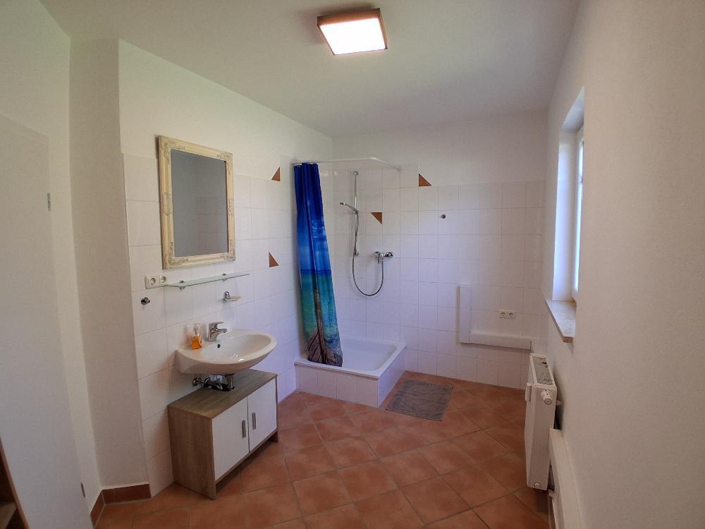 2-Zimmer Erdgeschosswohnung mit Terrasse *provisionsfrei* *erlaubte Haustiere: Katze* - Photo 5