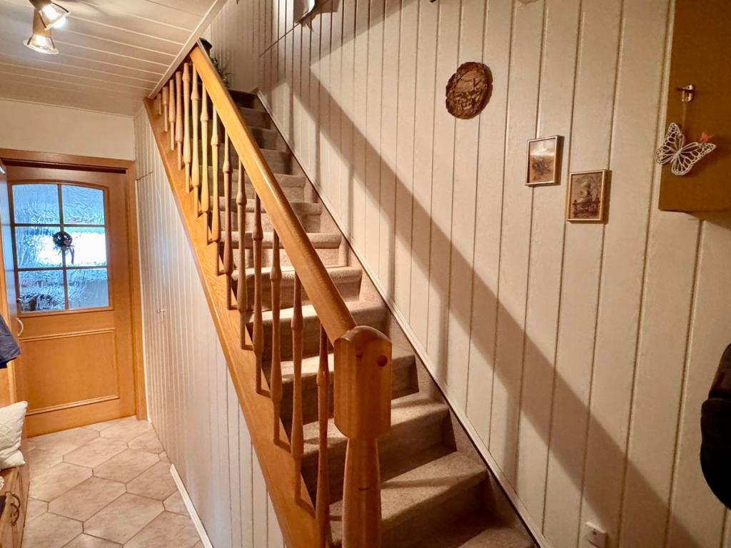 Treppe zum Dachgeschoss