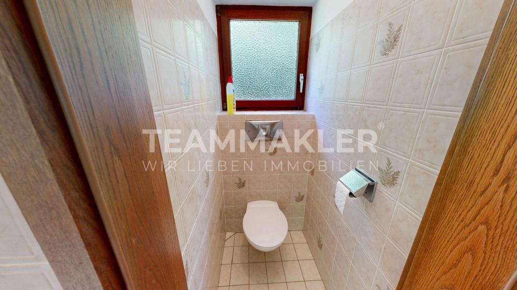 separate Toilette im Bad en Suite