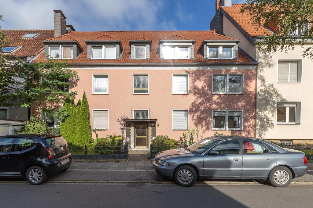 Straßenseitige Ansicht