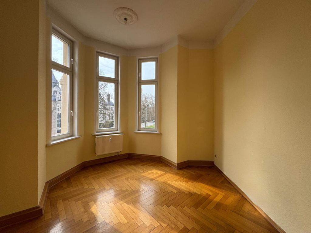 **helle 2-R-WE mit Massivparkett und Erker - Toplage Görlitz** - Photo 1