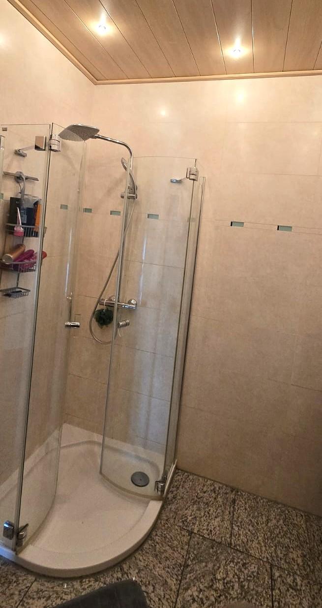 Dusche
