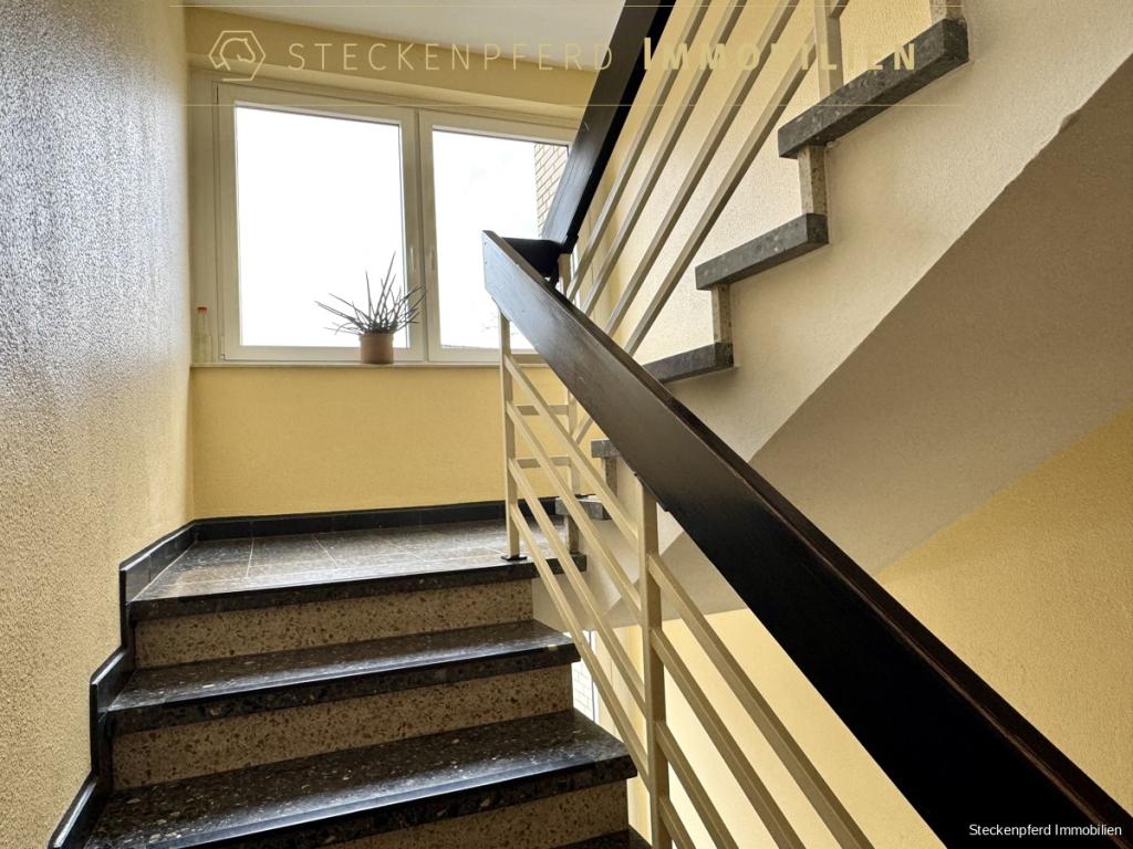 gepflegtes Treppenhaus