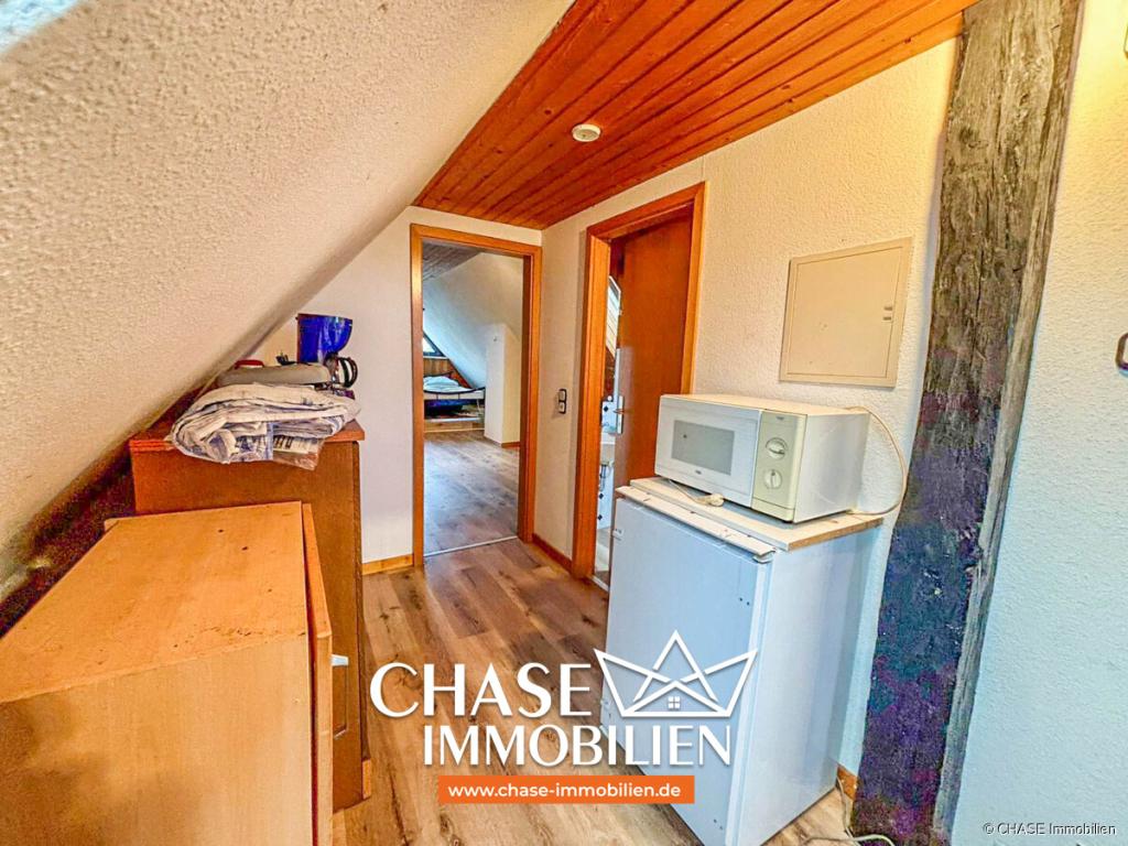 Dachgeschoss-/Monteurwohnung auf dem Hagen ohne Küche - Ruhiges Wohnen bei Bad Pyrmont! - Photo 4