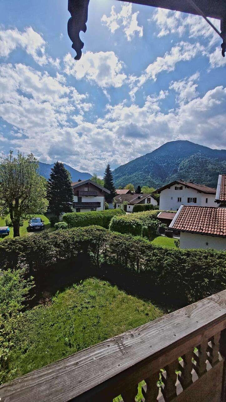 Immobilie in Rottach-Egern - Absolute Rarität mit Panoramablick ! Sonniges Baugrundstück mit Altbestand - Bild 3