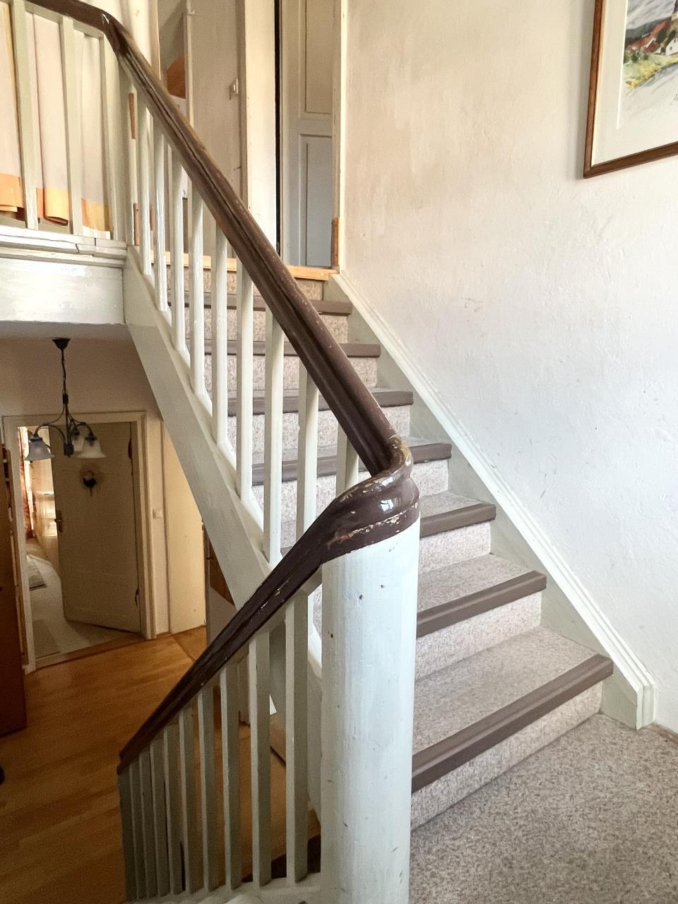 Treppe ins DG