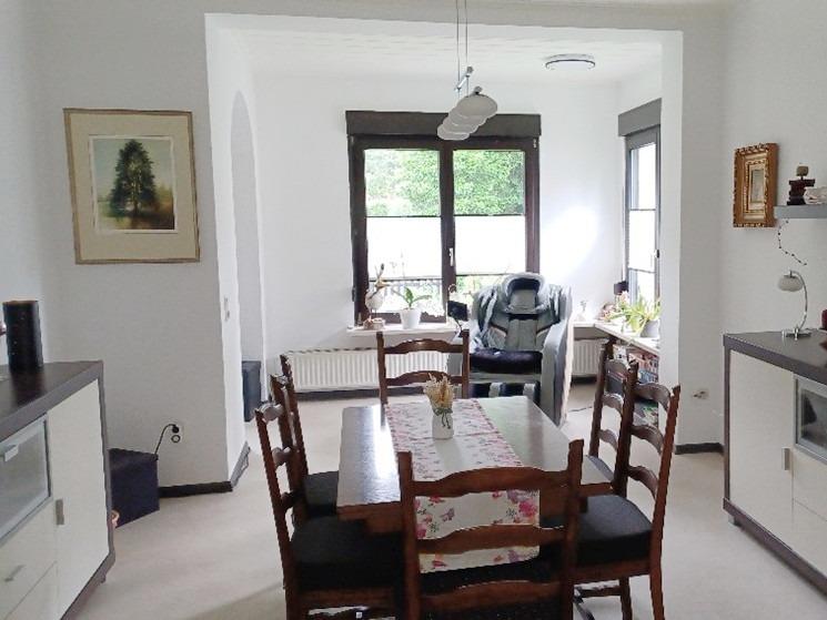 Esszimmer mit Veranda