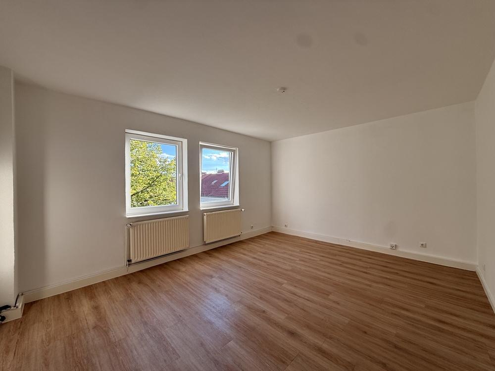 ZENTRAL GELEGENE UND HELLE 2,5-ZIMMER-WOHNUNG IN DER LIST – EINBAUKÜCHE, MODERNES DUSCHBAD UND HOMEOFFICE-ZIMMER - Photo 1