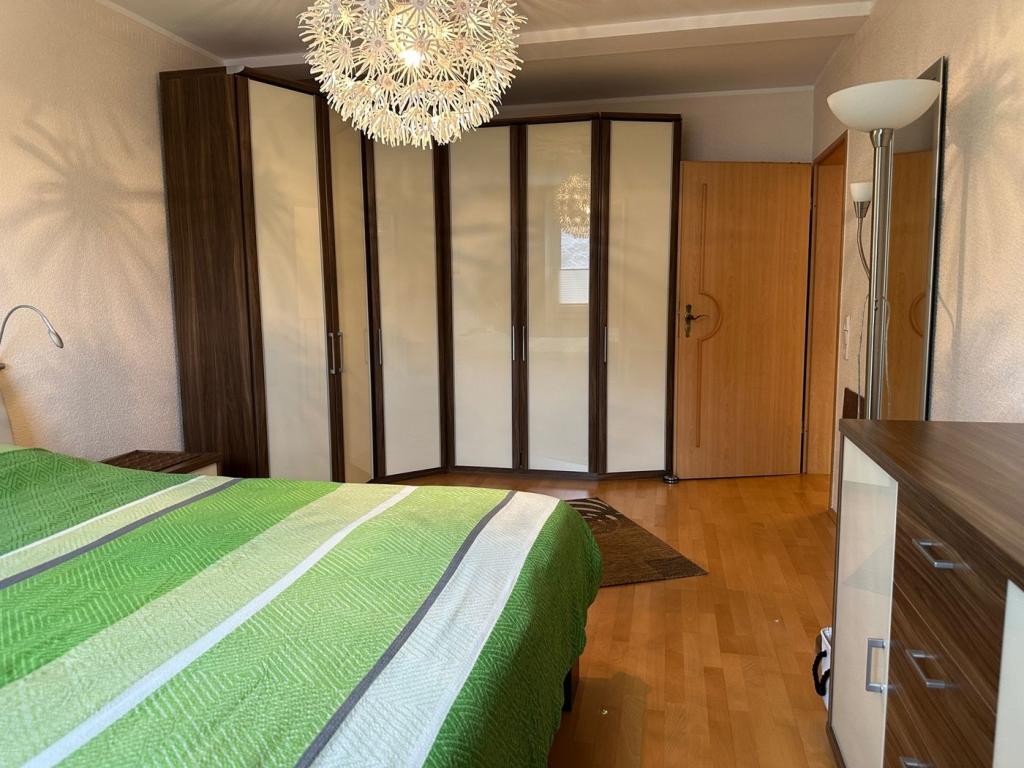 Elternschlafzimmer Bild 2