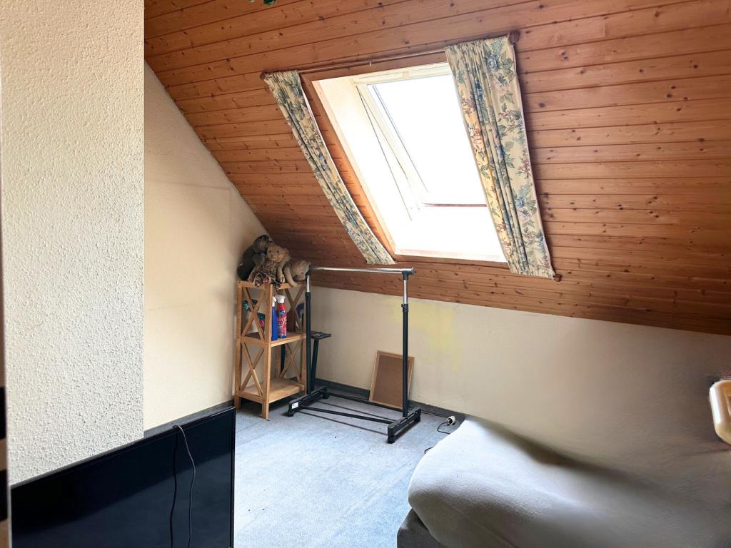 Büro im Dachgeschoss mit
