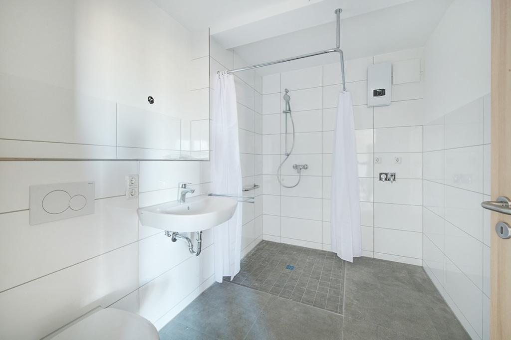 Altersgerechte und sanierte Seniorenwohnungen mit Personenaufzug im Haus Schönstein zu vermieten. - Photo 5