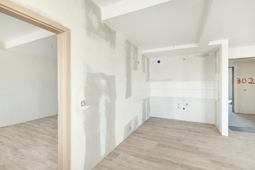 Altersgerechte und sanierte Seniorenwohnungen mit Personenaufzug im Haus Schönstein zu vermieten. - Photo 1