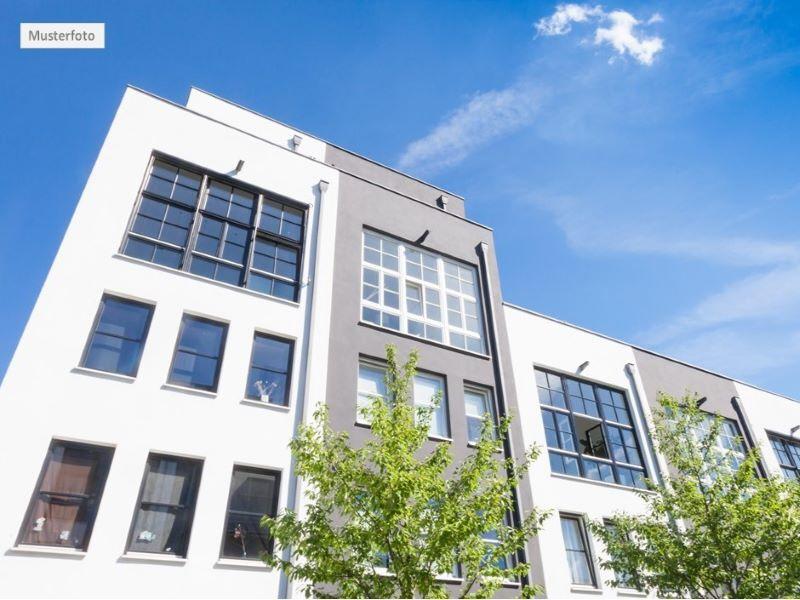 Provisionsfrei - schnell sein! Mehrfamilienhaus in 99096 Erfurt