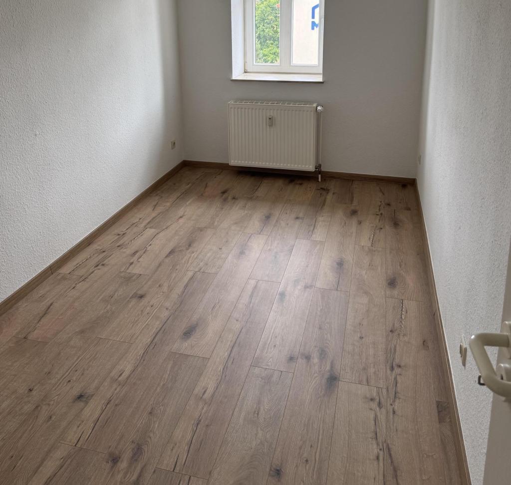 Sehr schöne 4-R-Wohnung in MD-Stadtfeld -Ost im EG.ca.94m² zu vermieten ! - Foto 2