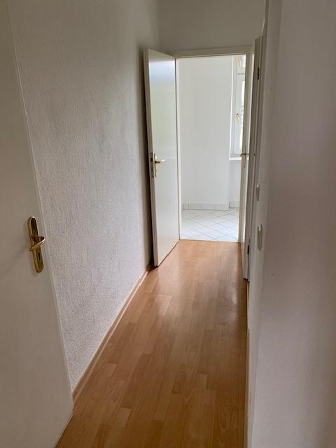 Helle freundliche 2-R-Whg.Magdeburg- Sudenburg im 2.OG ca.32m2 mit EBK. zu vermieten ! - Photo 4
