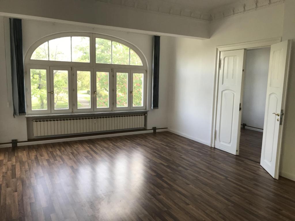 Stilvolle helle 6-R-Wohnung ca.160 m² in MD.Stadtfeld-Ost zu vermieten. - Foto 1