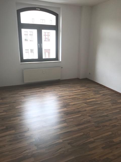 Schöne freundliche 4-R-Wohnung in MD./Alte- Neustadt, im 3.OG ca.105 m² BLK zu vermieten . - Foto 1