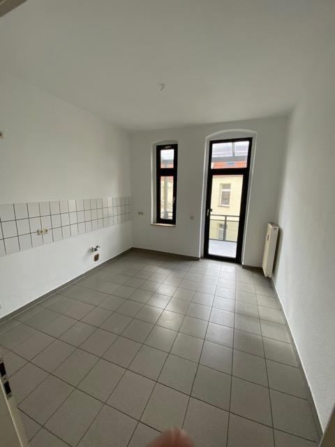Schöne freundliche 4-R-Wohnung in MD./Alte- Neustadt, im 3.OG ca.105 m² BLK zu vermieten . - Foto 3