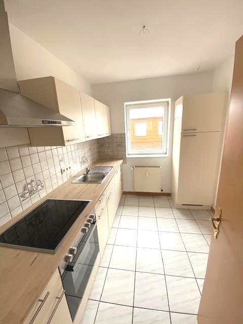 WG. taugliche 3-Raum-Wohnung in MD-Sudenburg ,ca 88m², im DG. mit EBK. zu vermieten - Foto 2