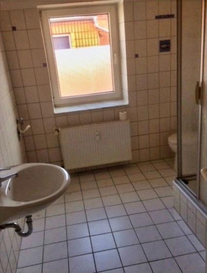 Wohnen über der Stadt schöne 3-Wohnung in MD-Sudenburg im DG.mit EBK. zu vermieten. - Photo 3