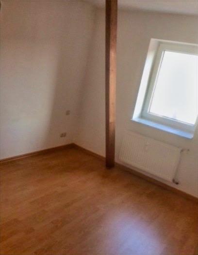 Wohnen über der Stadt schöne 3-Wohnung in MD-Sudenburg im DG.mit EBK. zu vermieten. - Photo 1