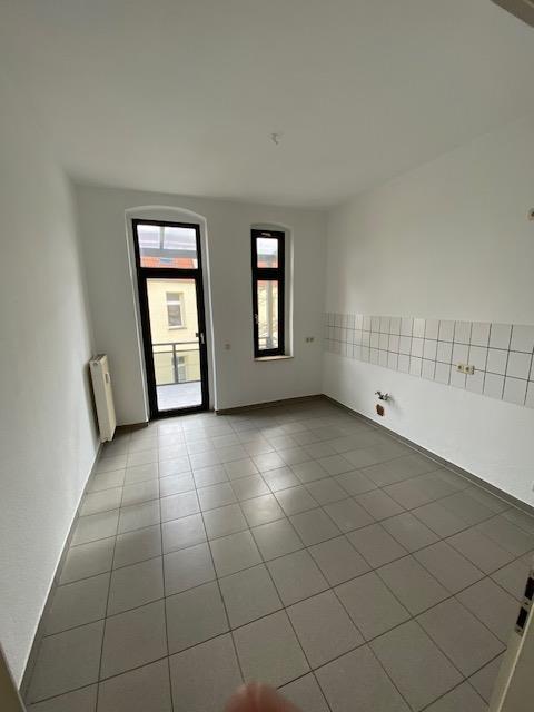 Schöne sonnige 4-R-Wohnung in MD-Alte -Neustadt ca.105m2 BLK zu. vermieten. - Photo 4