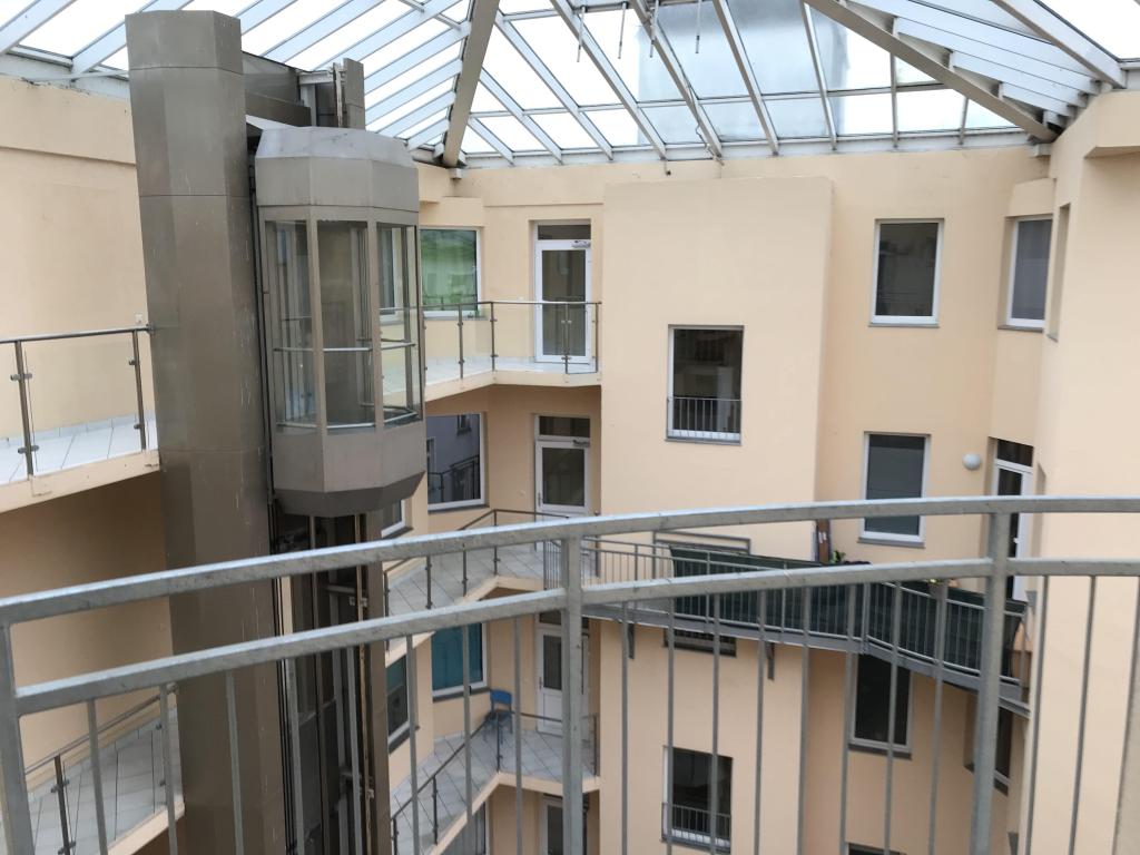 Wohnen über der Stadt schöne 2-R-Wohnung in Magdeburg - Altstadt im DG ca.45m2 mit EBK. vermieten. - Foto 1