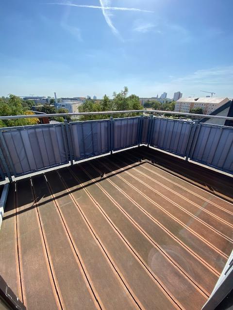 Wohnen über der Stadt sonnige 3-R-Wohnung mit Dachterrasse ca.90 m² zu vermieten - Photo 3