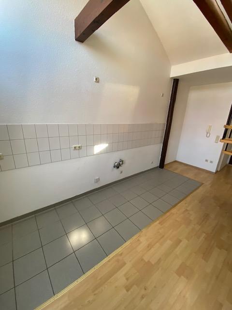 Wohnen über der Stadt sonnige 3-R-Wohnung mit Dachterrasse ca.90 m² zu vermieten - Photo 1