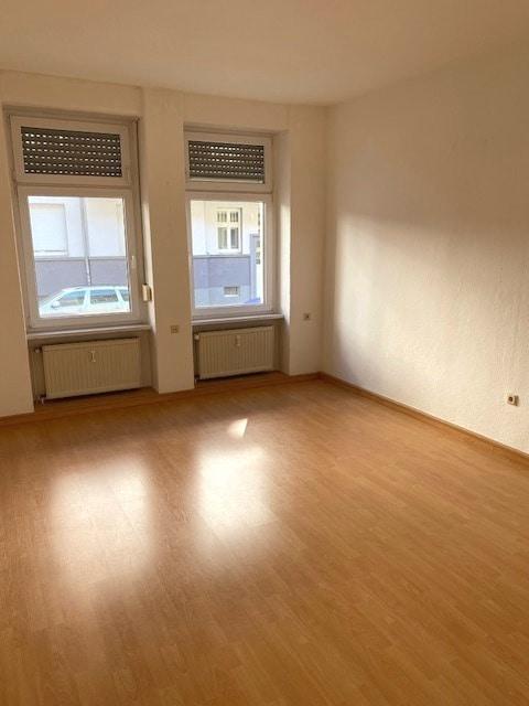Helle sonnige 4-R-Wohnung san. Altbau:im EG.104 m² in MD.Stadtfeld-Ost zu vermieten! - Foto 4