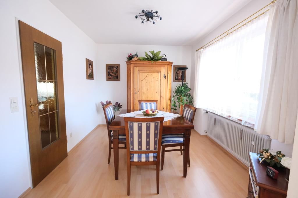 Der Essbereich im Obergeschoss