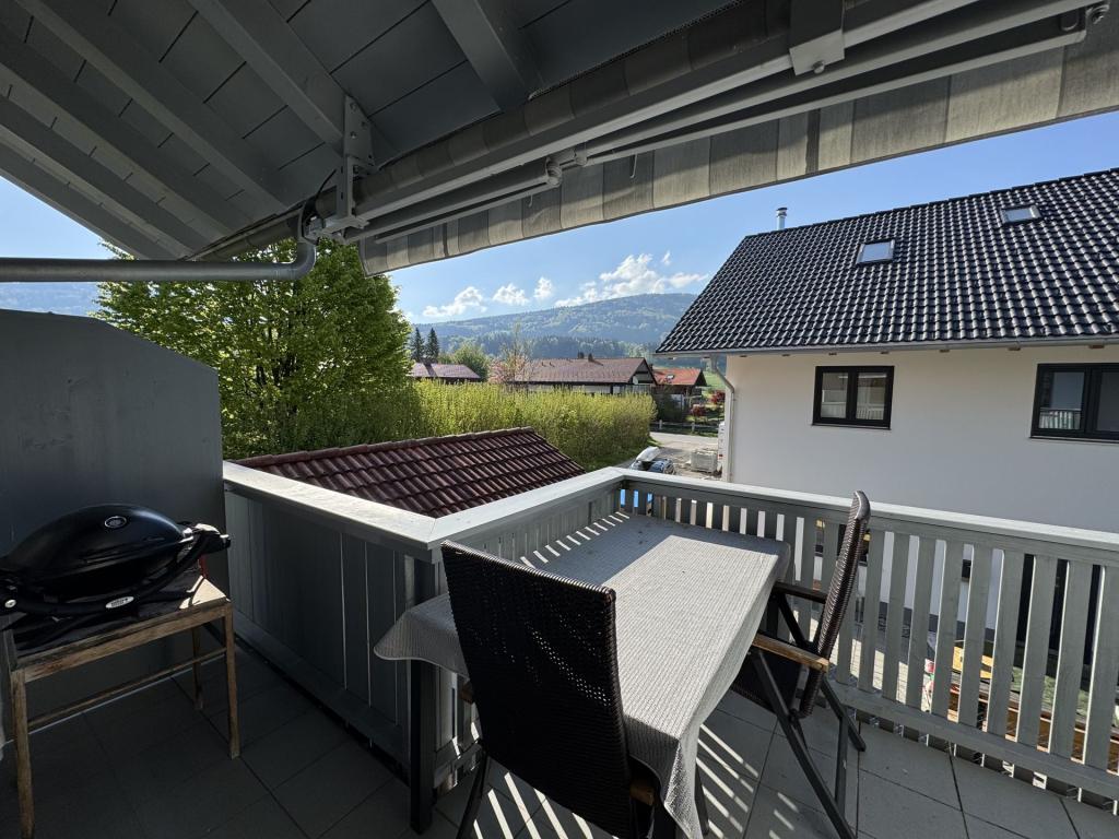 Der seitliche Bergblick