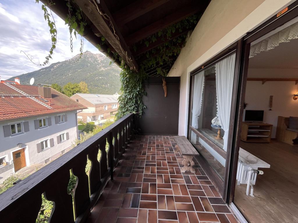Der großzügige Balkon