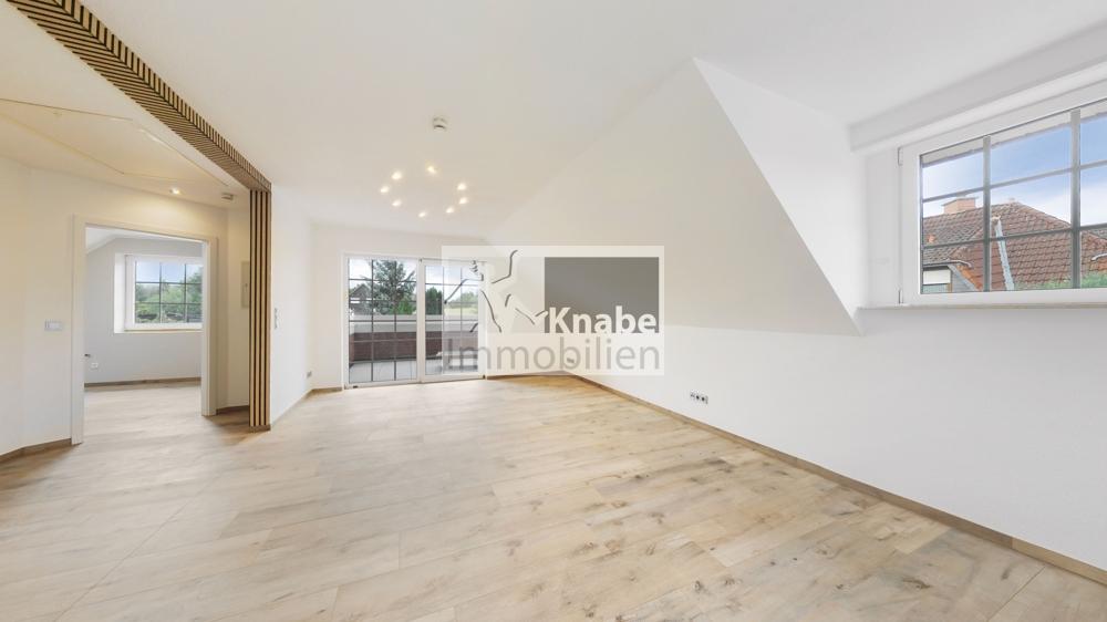 Großzügig. Lichtdurchflutet. Besonders. Dachgeschosswohnung mit Kamin! - Photo 1