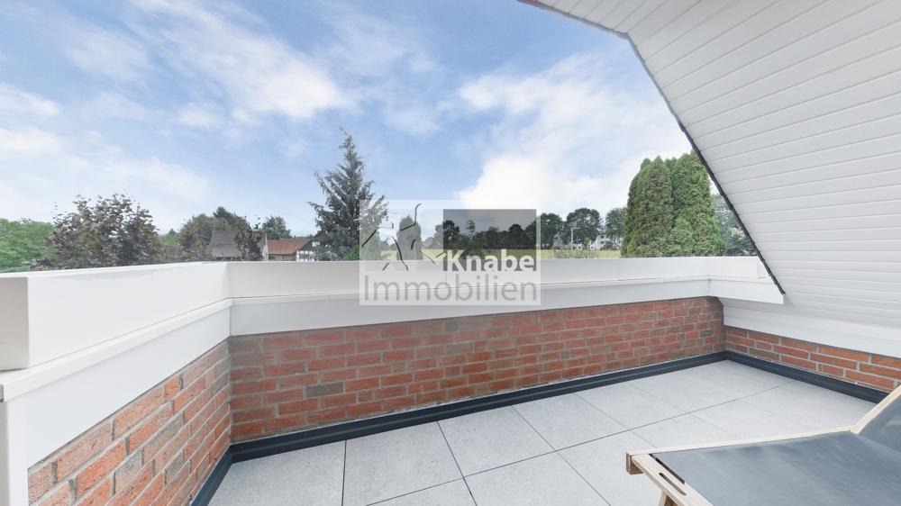 Großzügig. Lichtdurchflutet. Besonders. Dachgeschosswohnung mit Kamin! - Photo 3