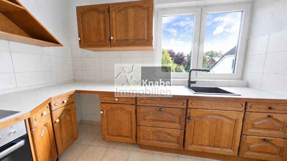 Nicht alltäglich: Wohnen auf zwei Ebenen mit Süd-Ost-Balkon! - Photo 1