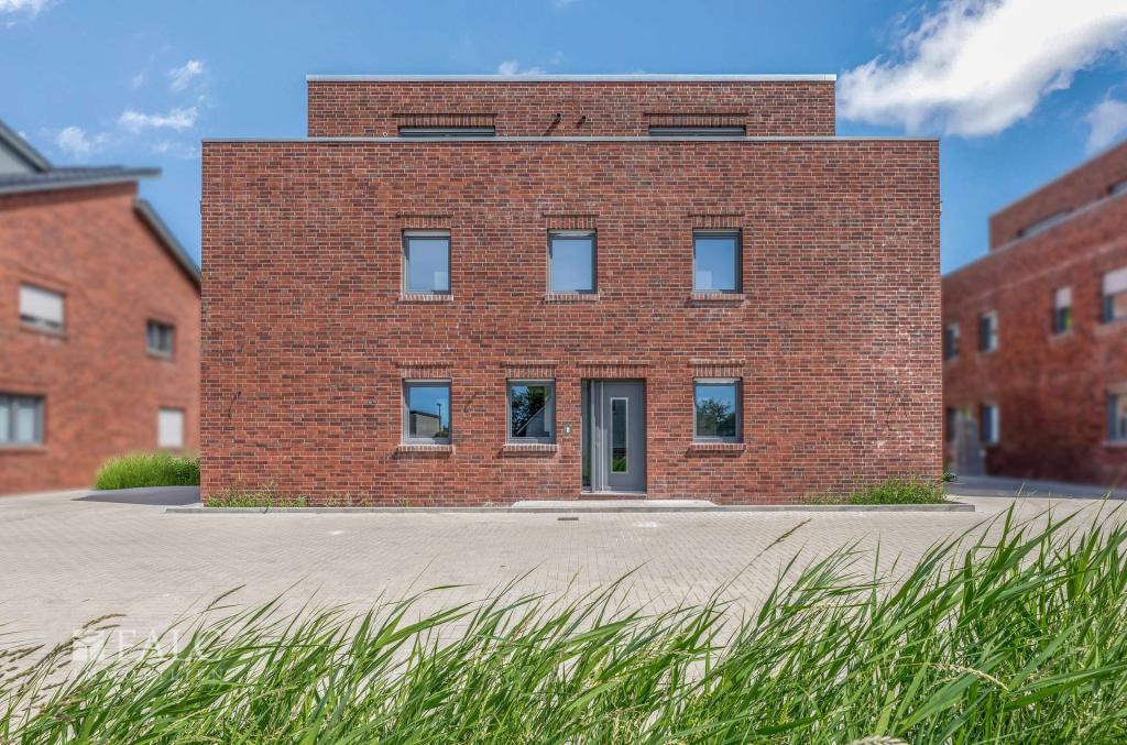 Neubau-Erstbezug Moderne 3-Zimmer-Erdgeschosswohnung mit Terrasse & Stellplatz - Foto 3