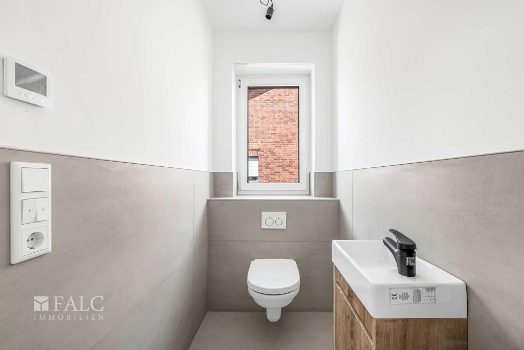 Exklusive Maisonettewohnung im Neubau - Erstbezug mit Dachterrasse - Photo 2