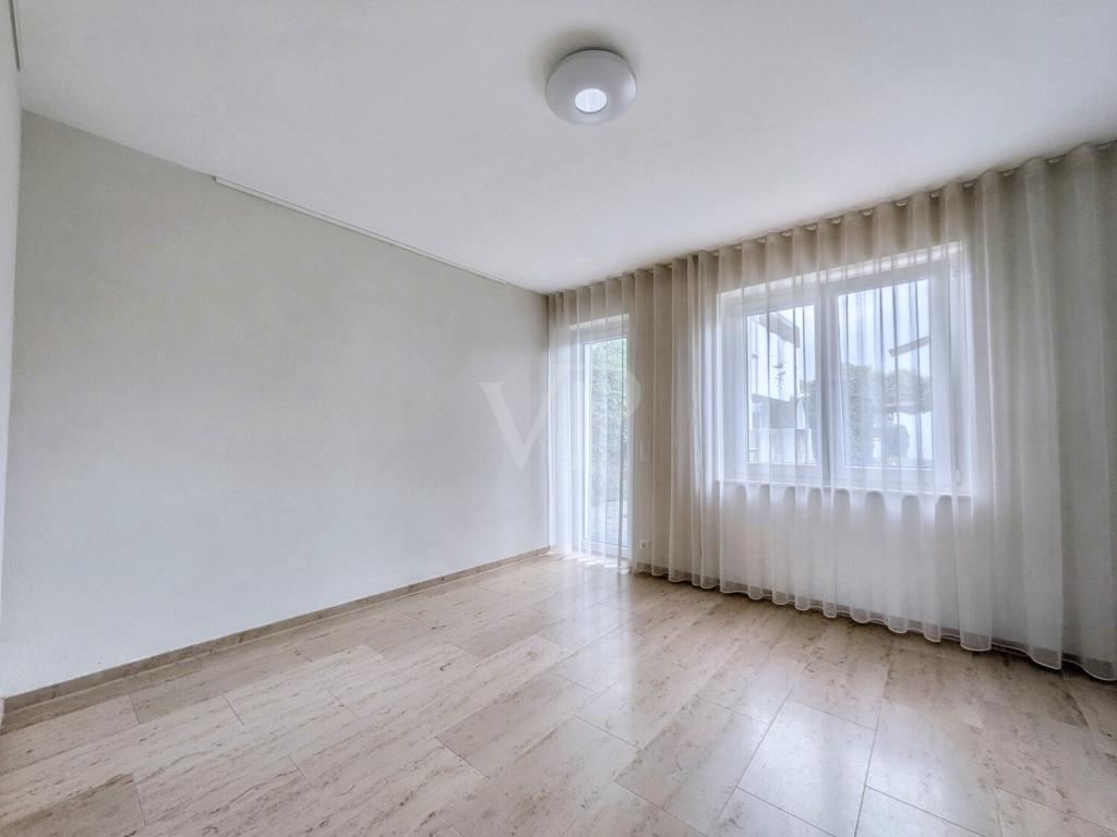 Kinder-/Arbeitszimmer OG